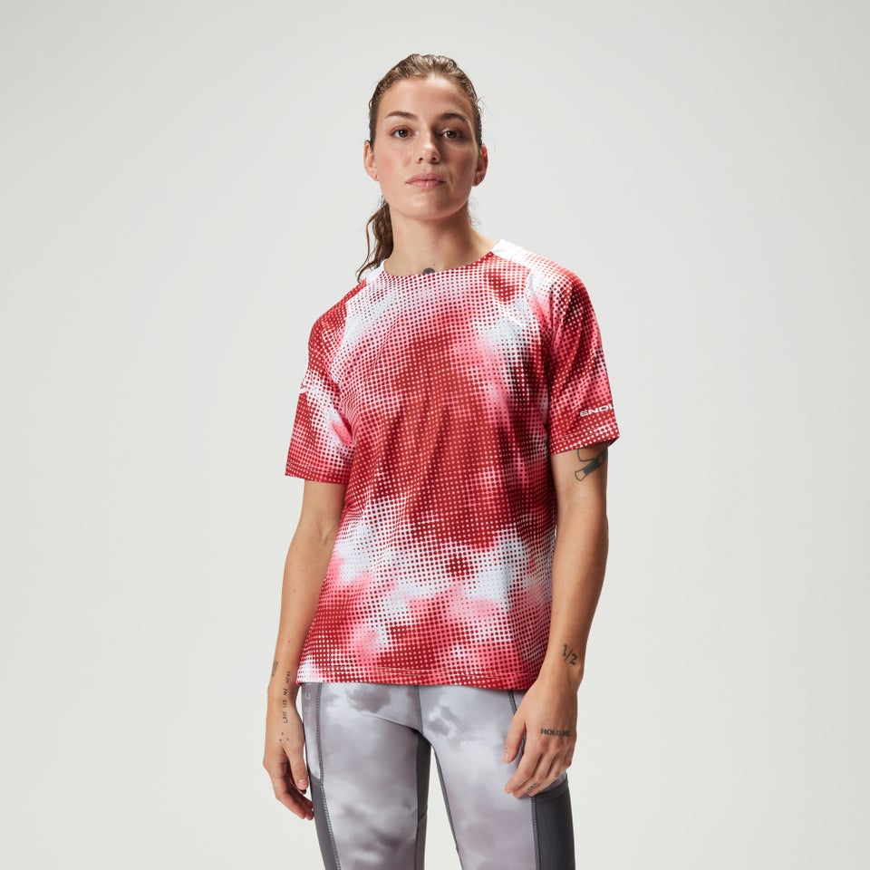 Women's Ltd Pixel Cloud S/S Tee - Pomegranate