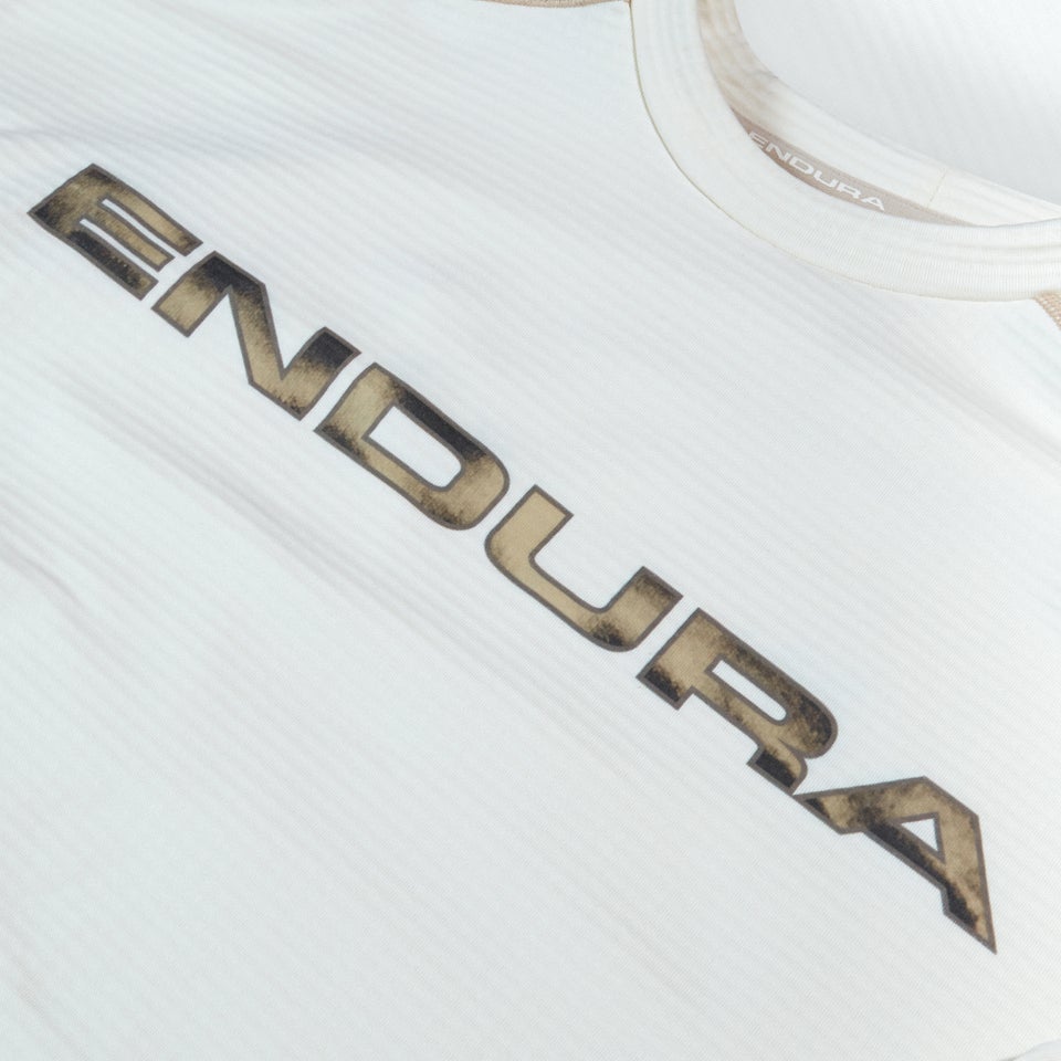 Unisex Corner Sweatshirt - Whisper White