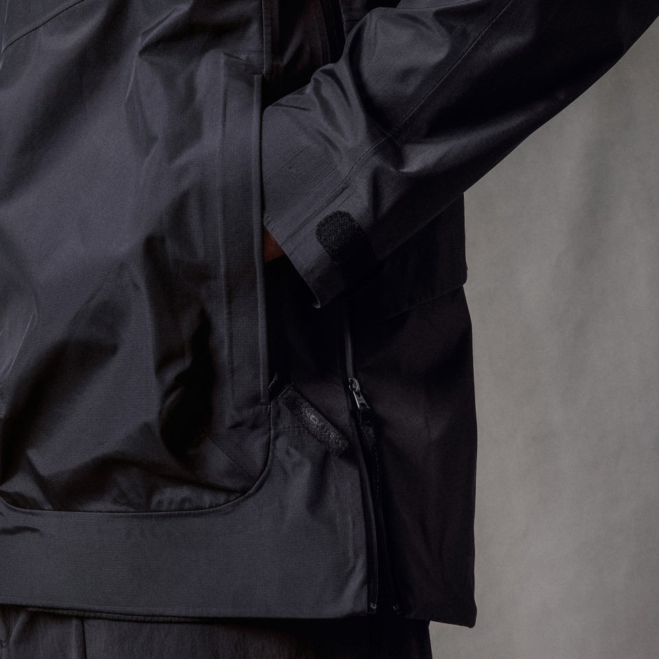 Unisex Corner Waterproof Jacket - Black