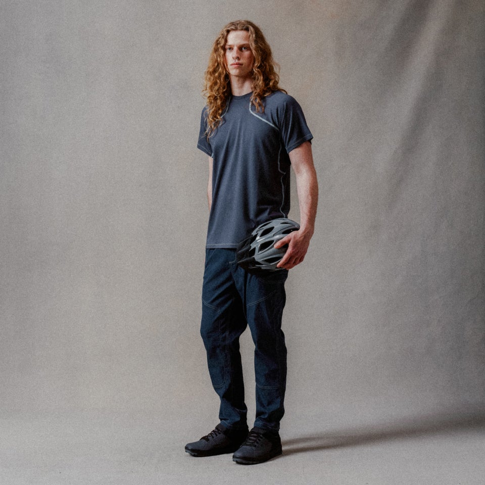 Unisex Kurzarm-Corner-Shirt Ombre-Blau