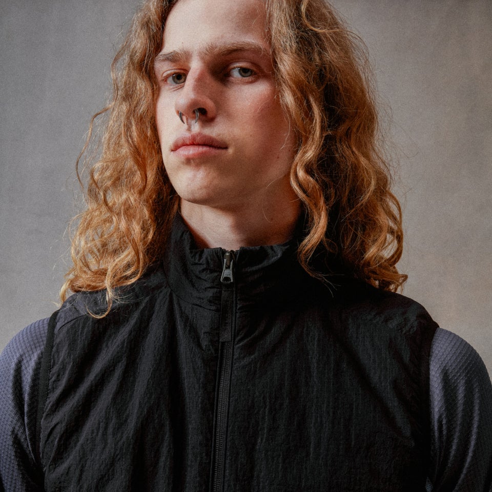 Unisex Corner Gilet - Black