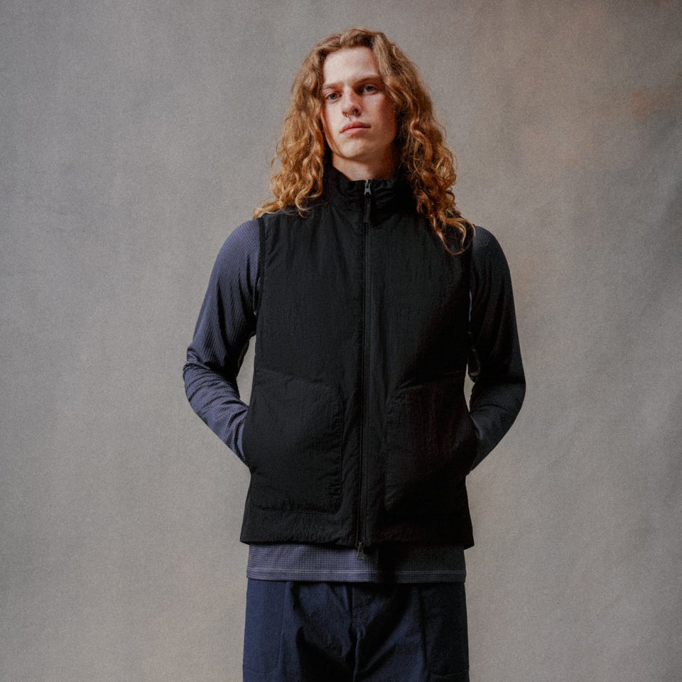 Unisex Corner Gilet - Black