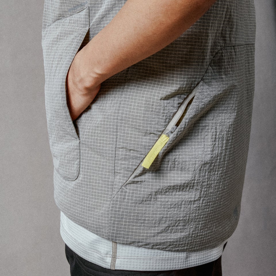 Unisex Corner Gilet - French Oak