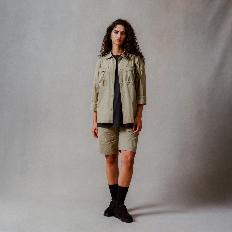 Unisex Corner Adventure Shirt - Silver Sage