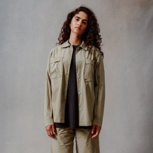 Unisex Abenteuer-Corner-Shirt Silber