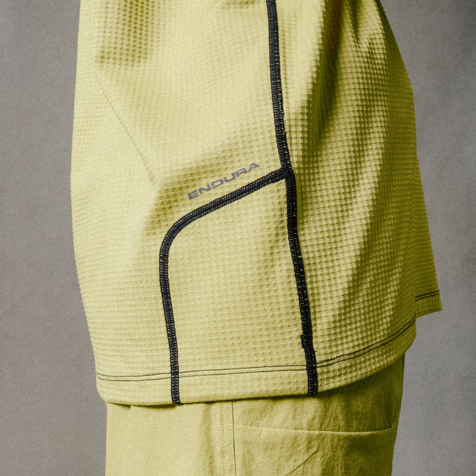 Unisex Corner S/S Tee - Celery