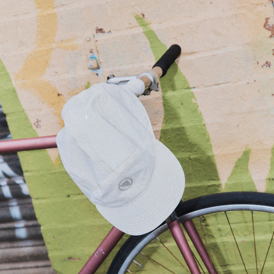 Unisex Corner-Mütze Weiß