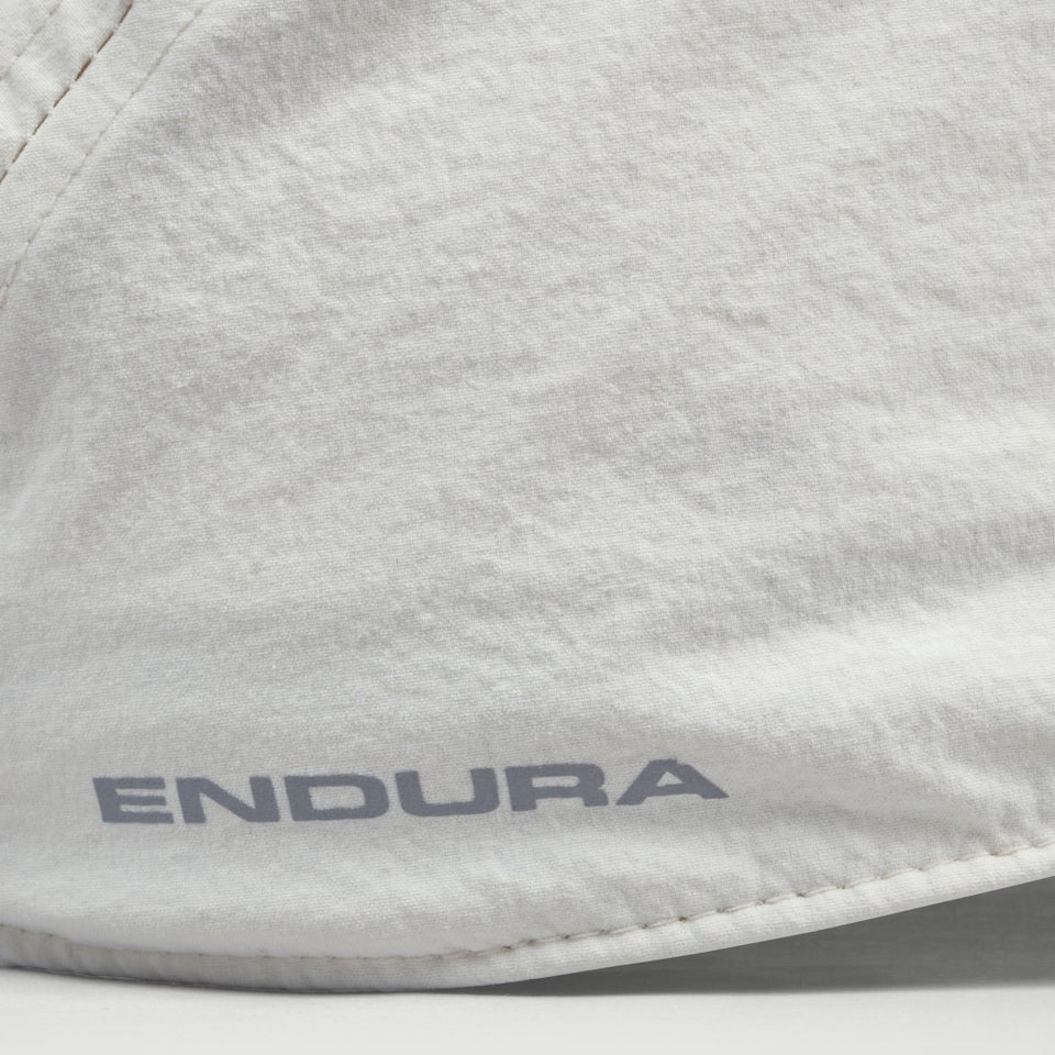 Unisex Corner-Mütze Weiß