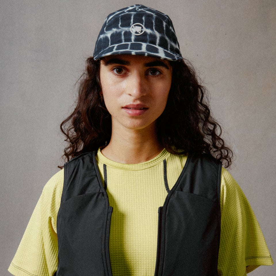 Corner Hat - Black Camo