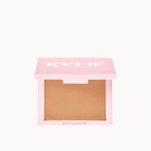 Pressed Bronzing Powder by Kylie Cosmetics