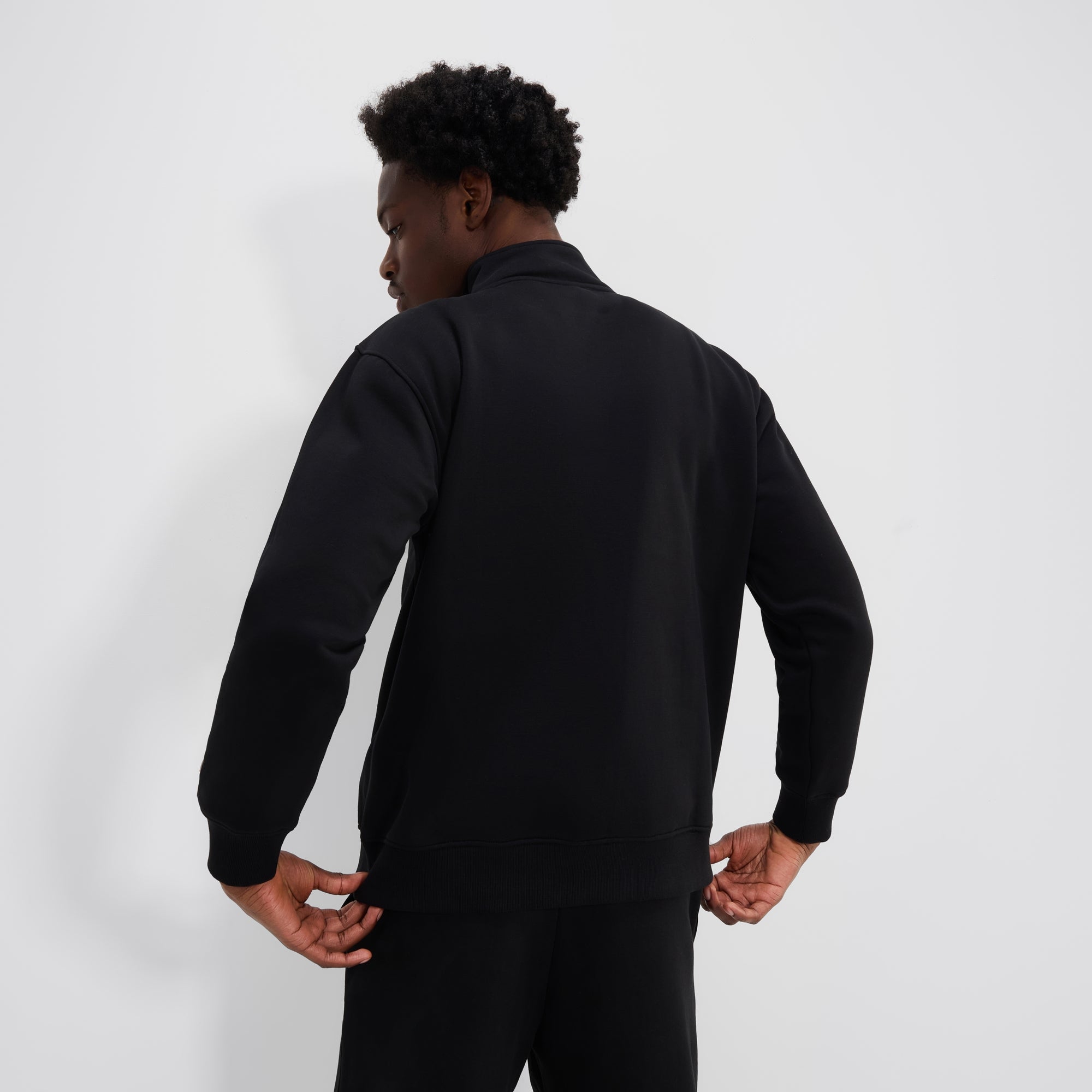 Men's Baleor 1/4 Zip Top Black | ellesse UK