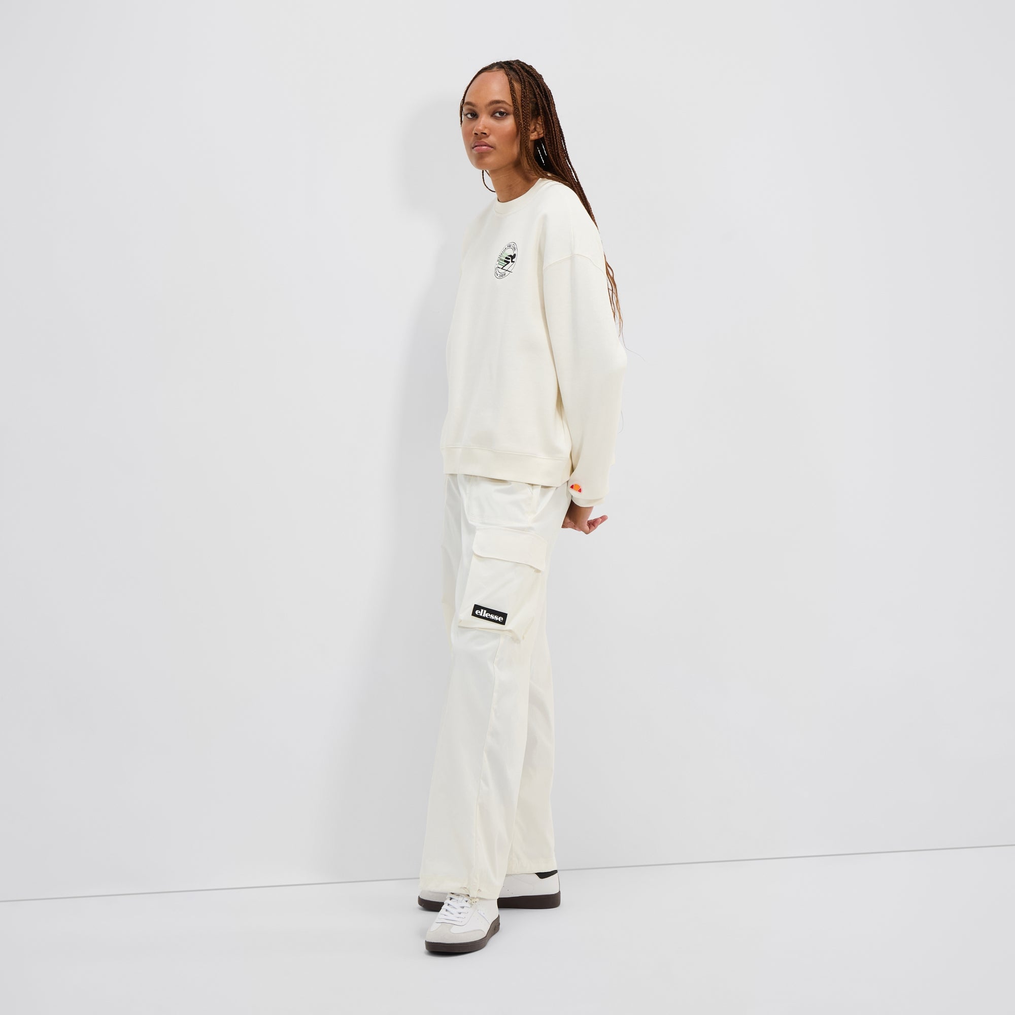 Women's Areski Sweatshirt Off White | ellesse UK