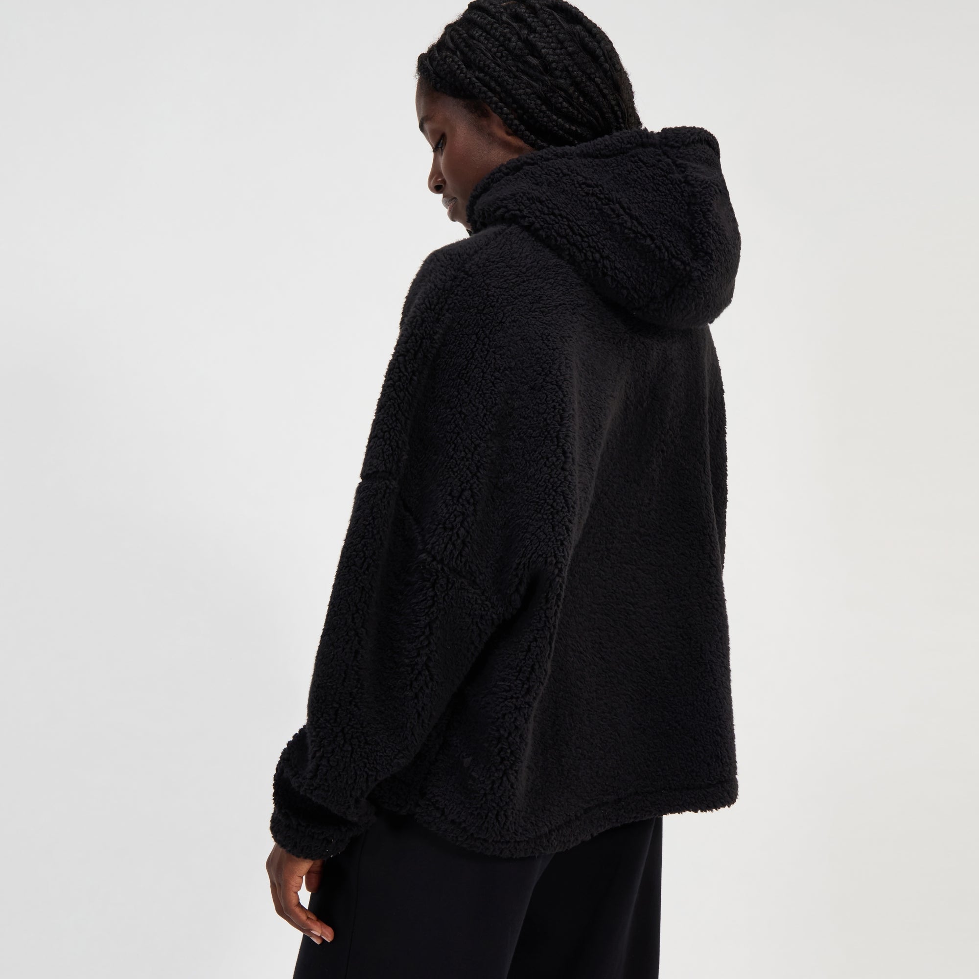 Women's Sudsee OH Jacket Black | ellesse UK