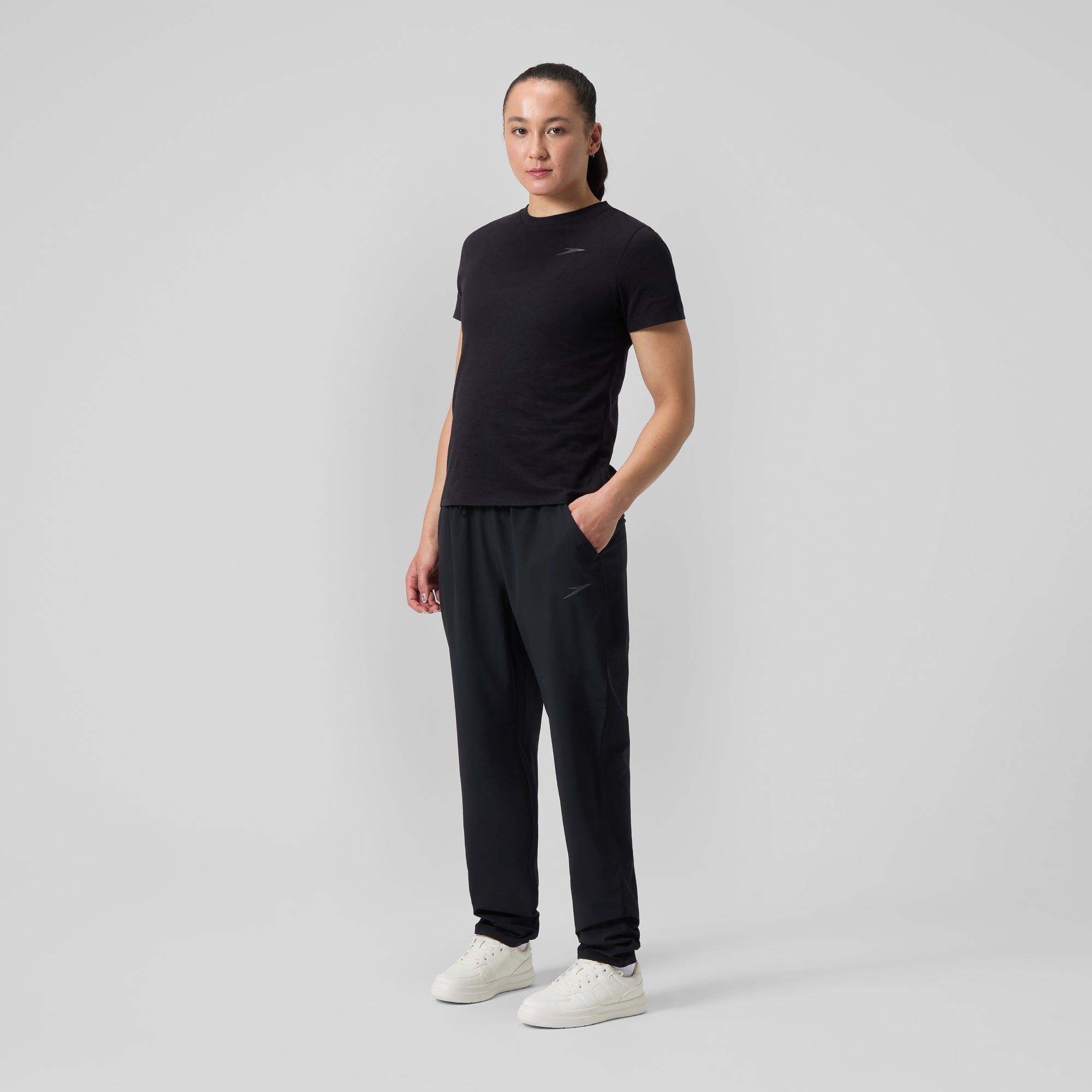 Women's Vanquisher Woven Track Pant Black | Speedo USA
