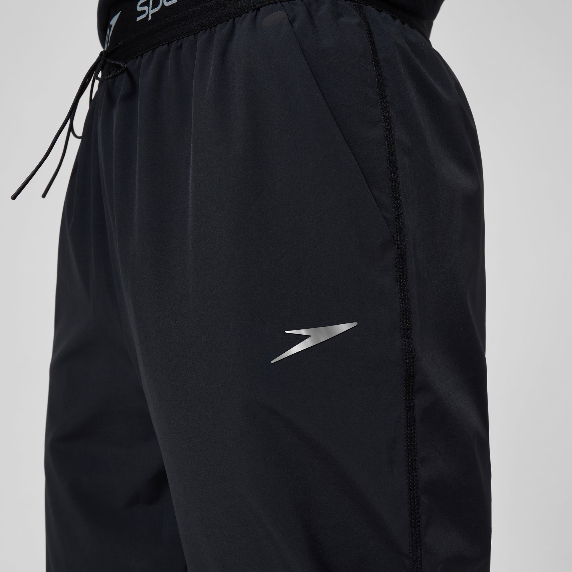 Men's Vanquisher Woven Track Pant Black | Speedo USA