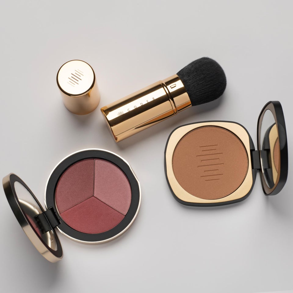 Gold Retractable Brush