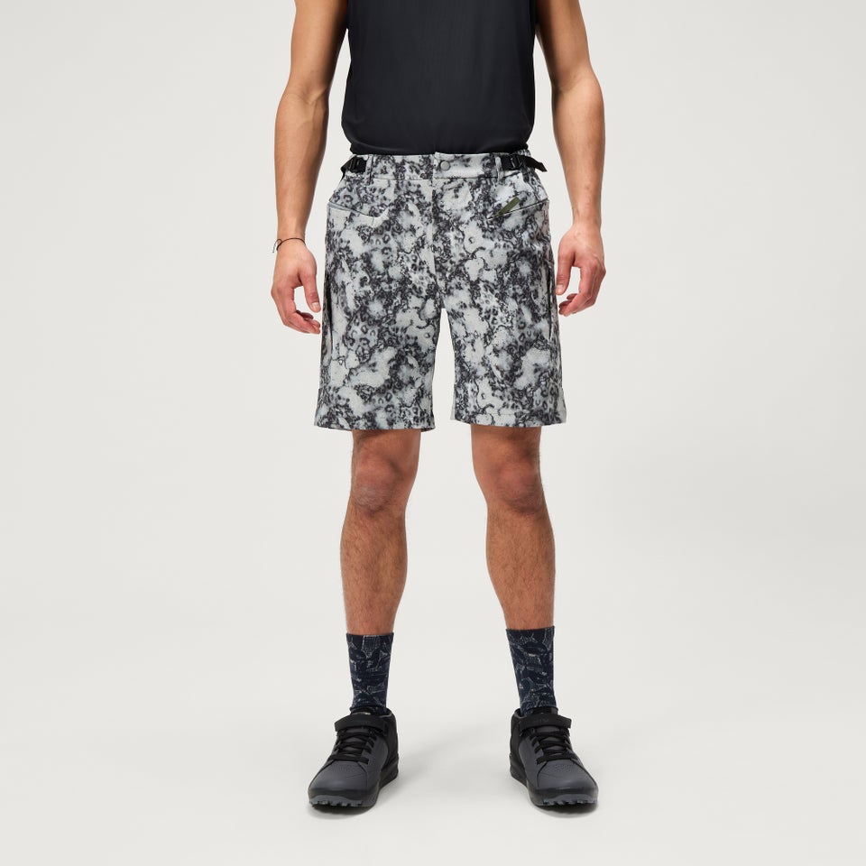 Men's SulTrac Adv 8" Shorts - Dispersed Floral