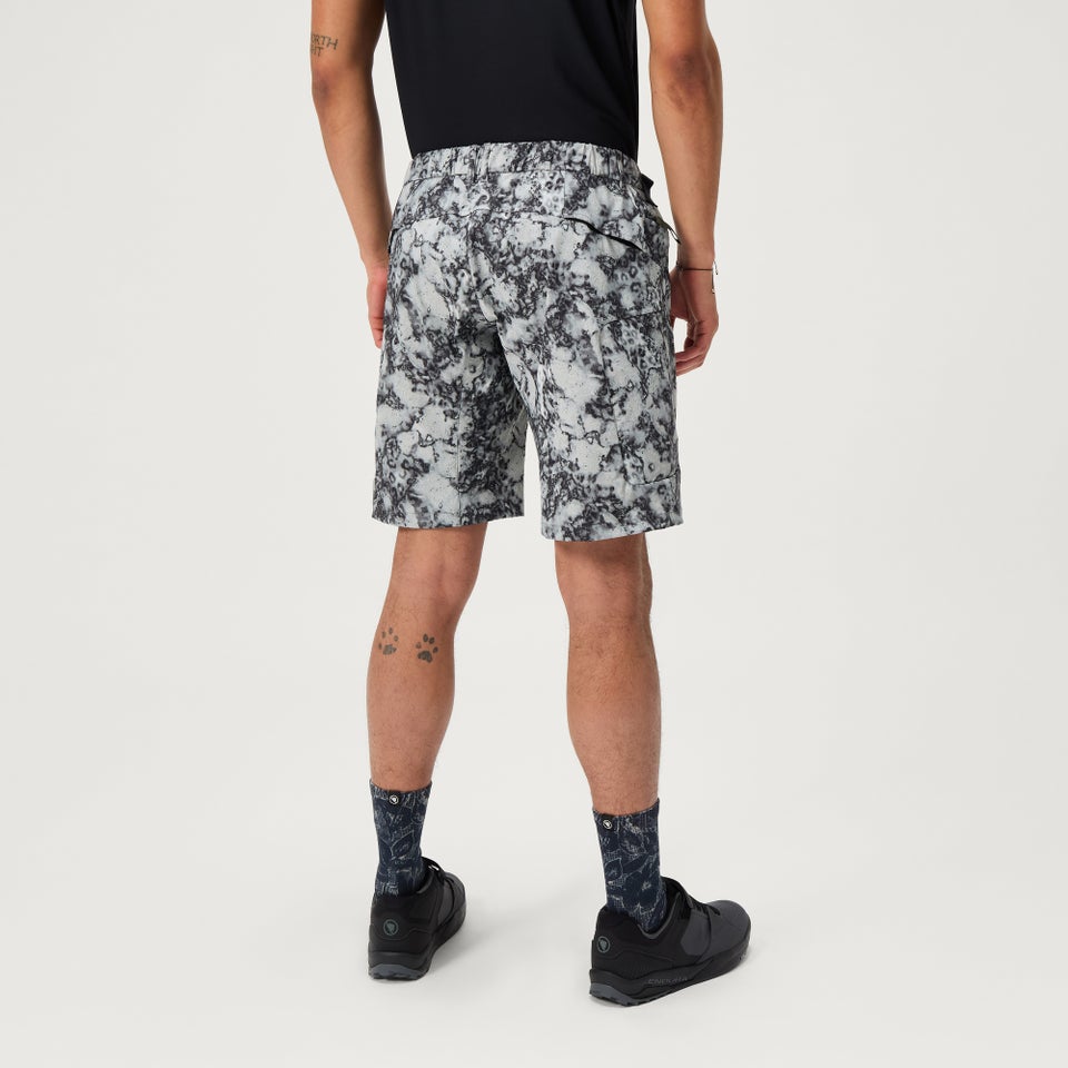 Men's SulTrac Adv 8" Shorts - Dispersed Floral