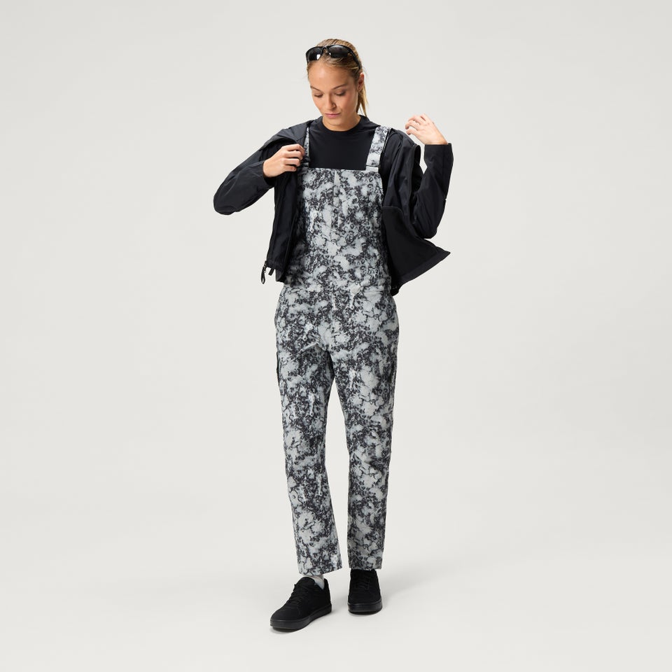Women's SulTrac Cargo Bib - Dispersed Floral