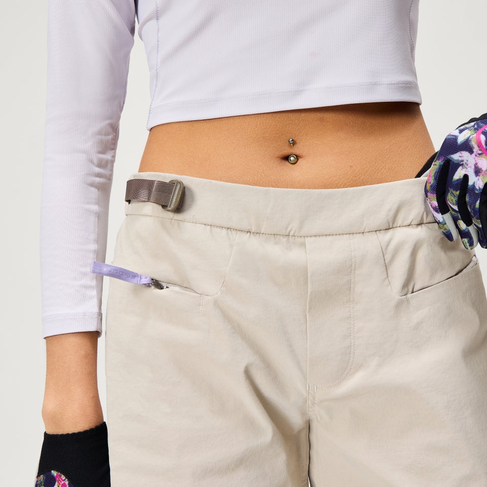 SULTRAC Adv 8" Shorts mit Innenhose für Damen - Grau