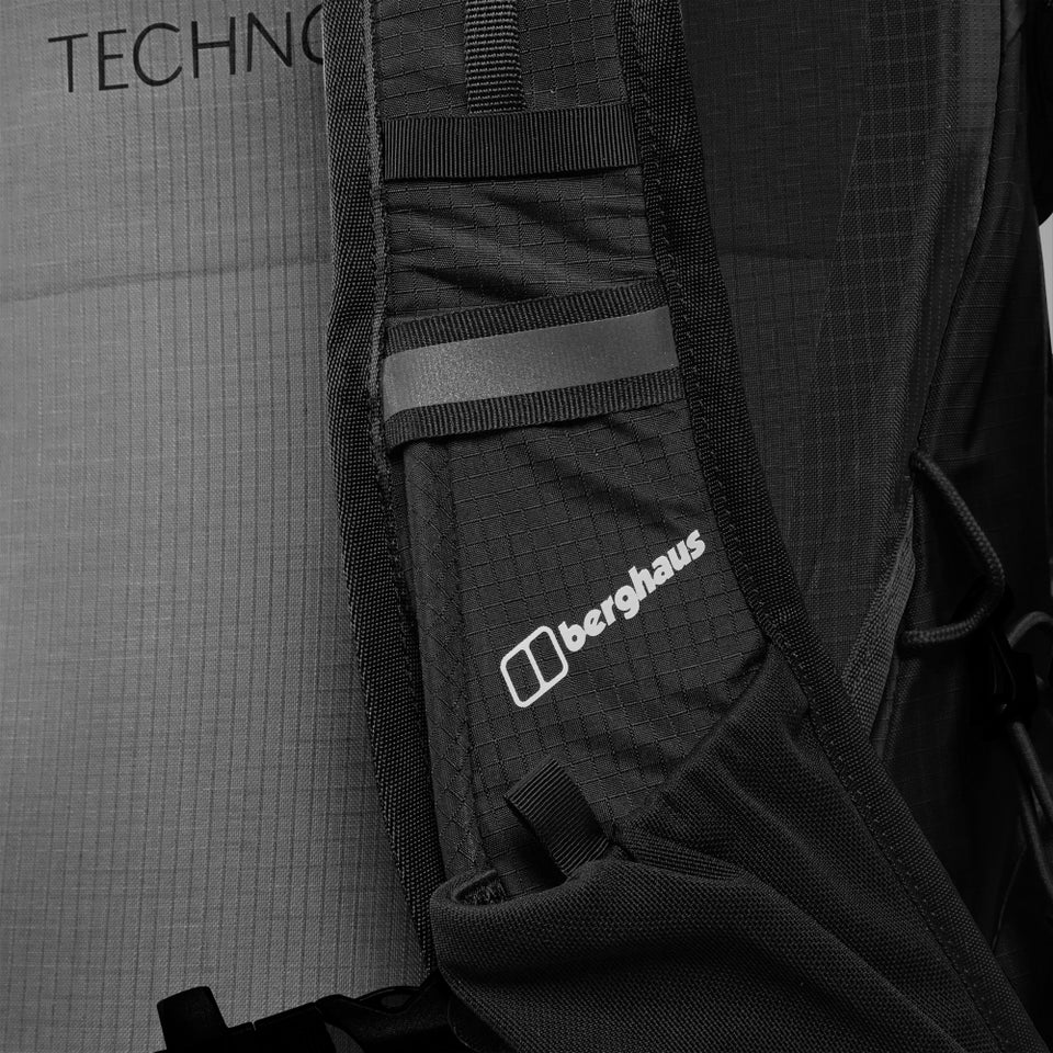 Women's Remote Hike F23 Backpack - Black