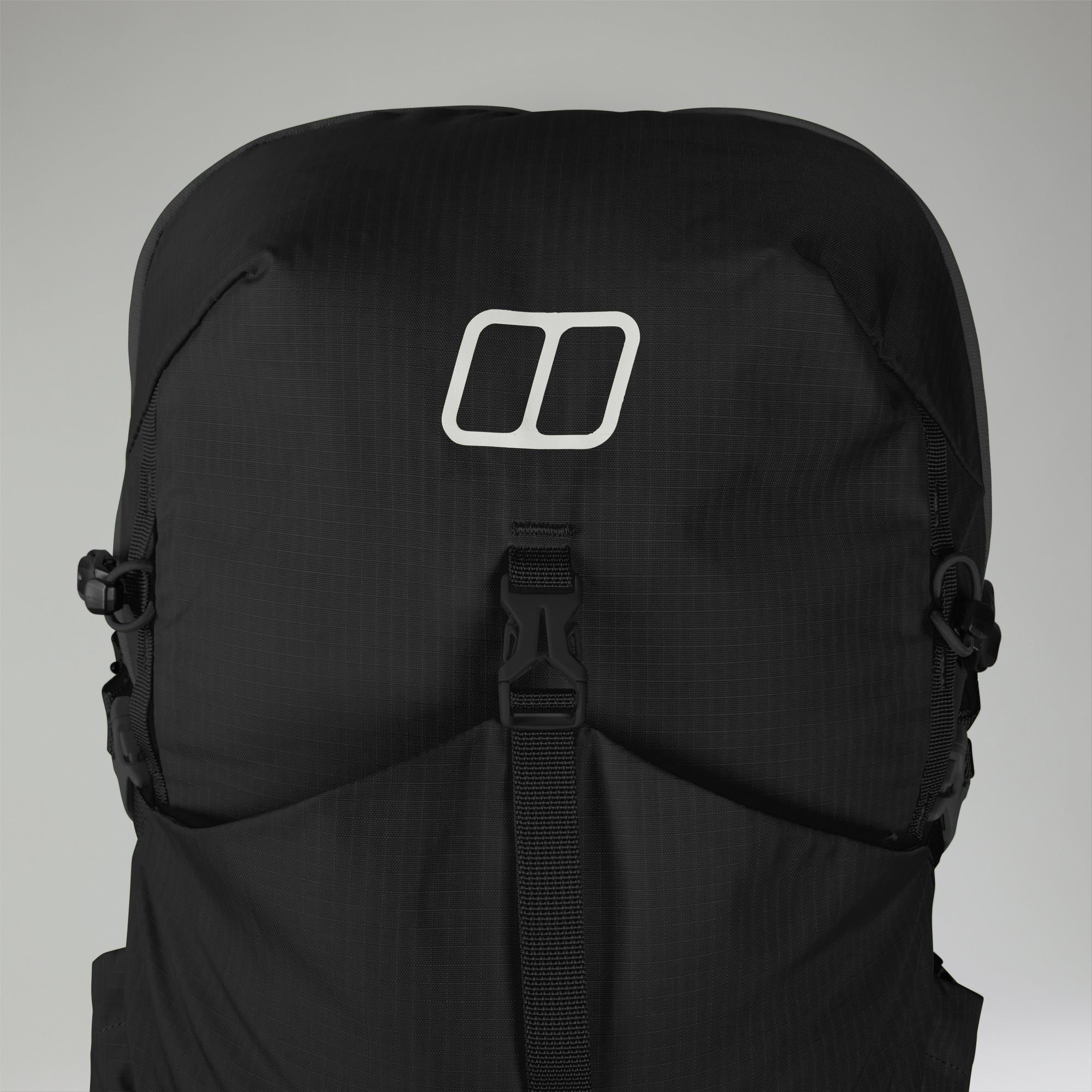 Women's Remote Hike F23 Backpack - Black | Berghaus
