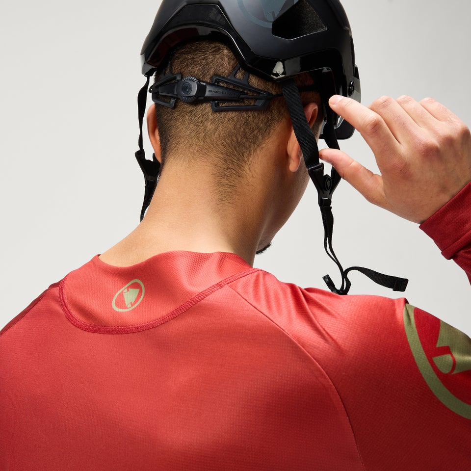 CORE langärmeliges T-Shirt mit Print für Herren - Rot