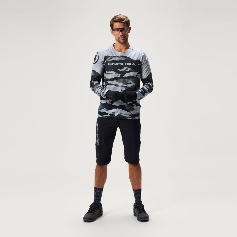Men's Ltd Mountain Camo L/S Tee - Black