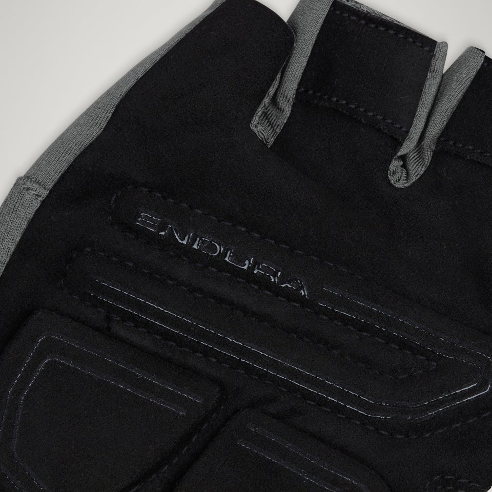 Loop Mitts - Dreich Grey