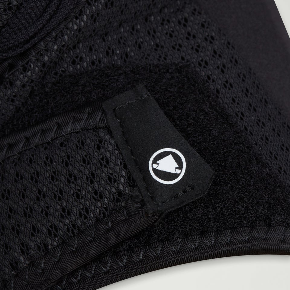 ENDURA STRACK KNEE PROTECTOR , BK