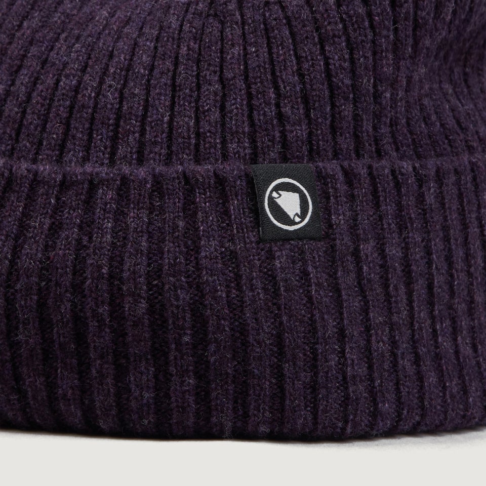Unisex Beanie Mütze - Brombeere