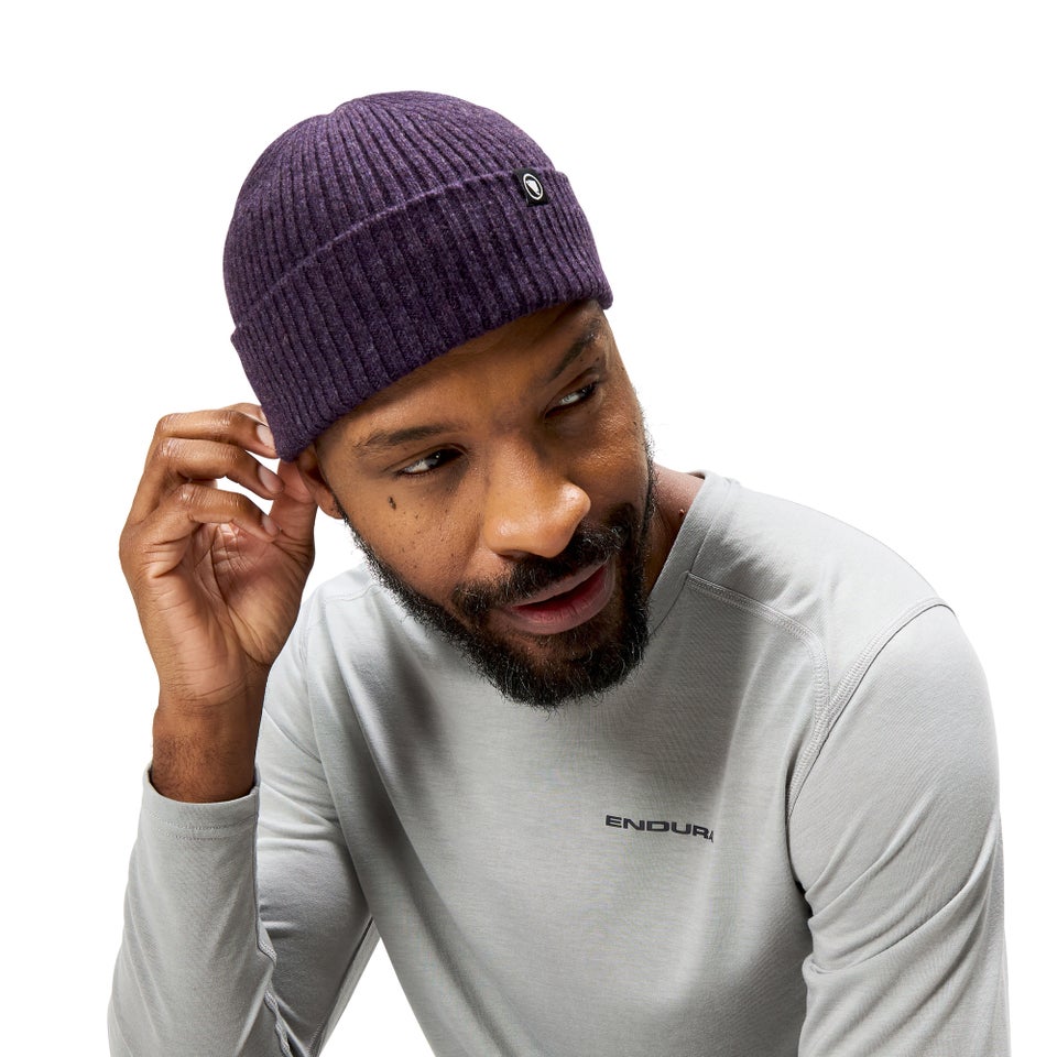 Unisex Beanie Mütze - Brombeere