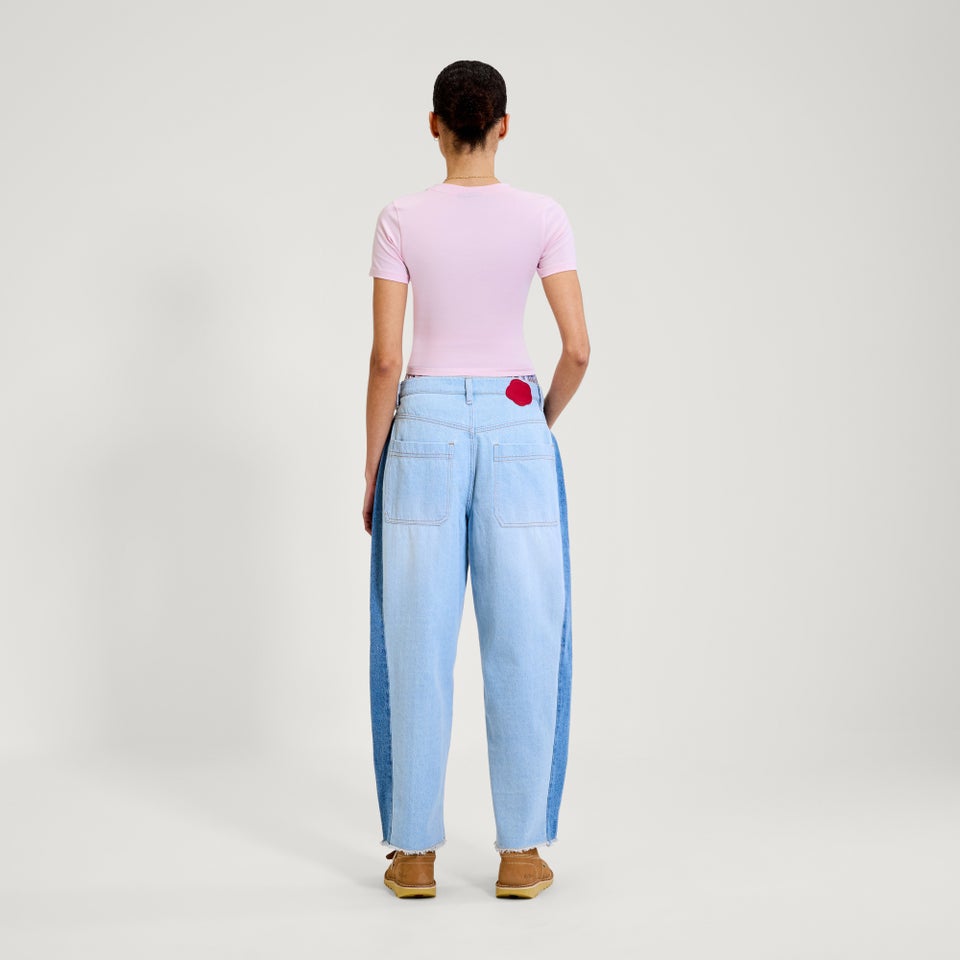 Adult Womens Kickers Classic Lightweight Tee Pink