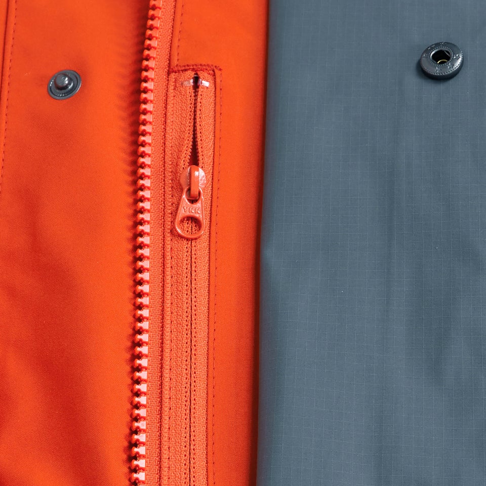 Wasserdichte Trango Gore-Tex Damen-Jacke - Grau/Rot