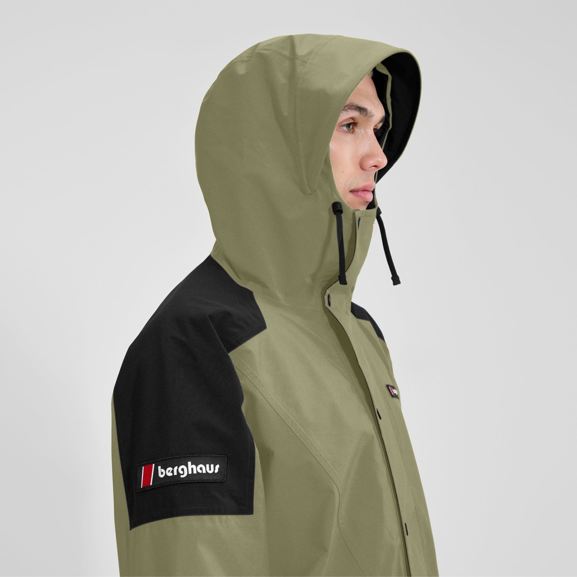 Unisex Meru Mountain Gore-Tex Jacket - Green/Black | Berghaus