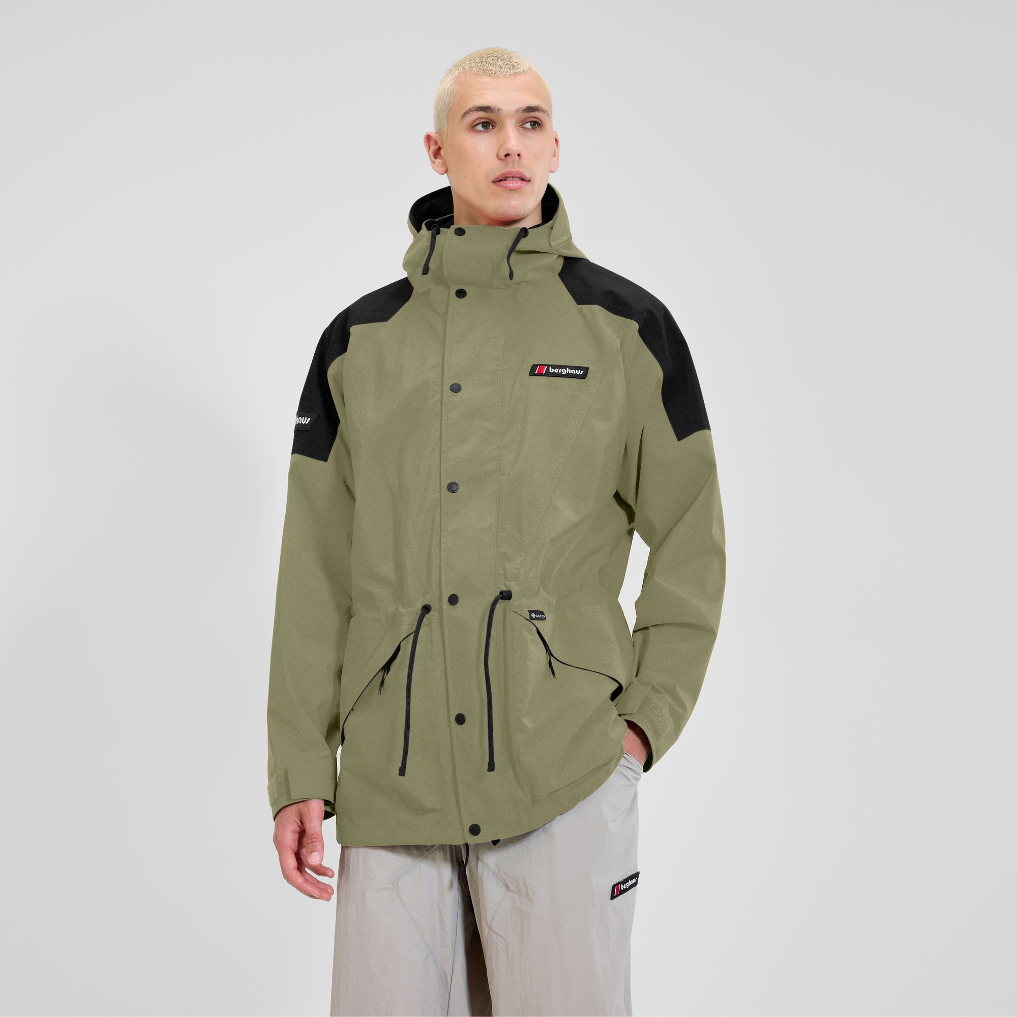 Unisex Meru Mountain Gore-Tex Jacket - Green/Black | Berghaus