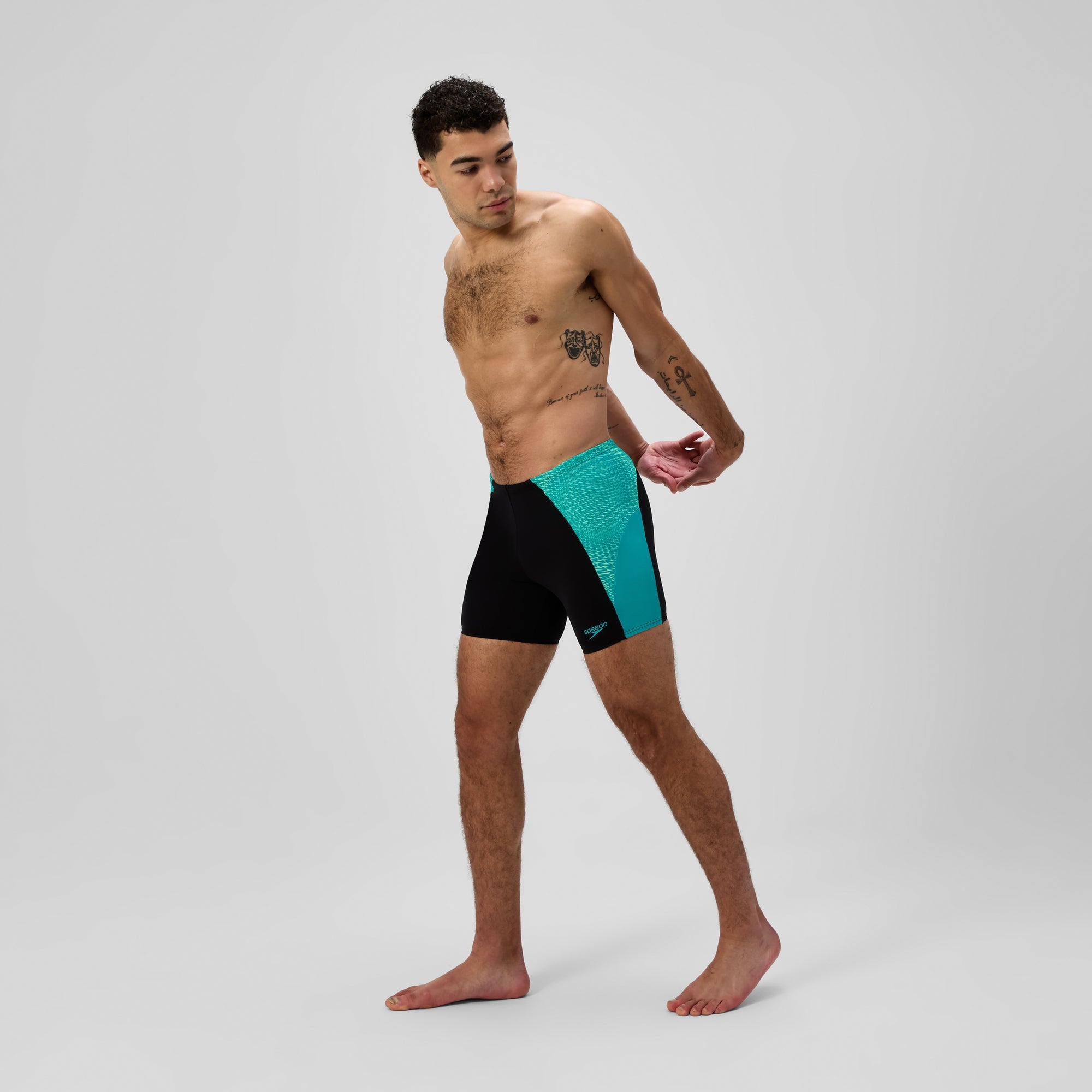 stmck　ETRE TOKYO speedo　ギャザーショートブルゾン Men's Solid Splice Jammer Grey/Black | Speedo UK