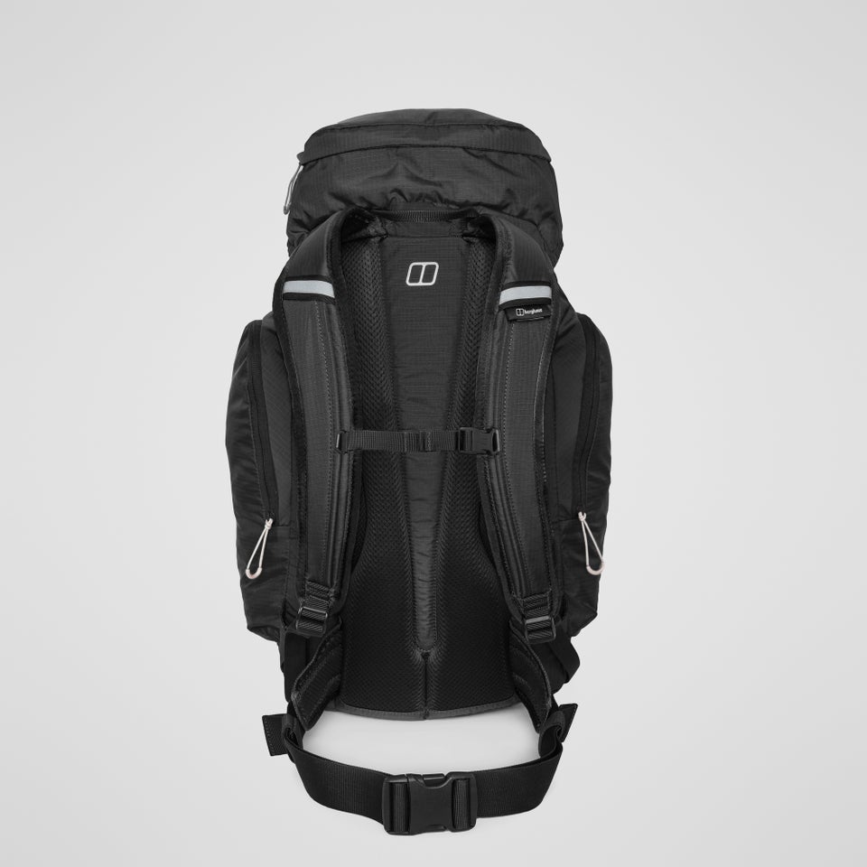 Unisex Arrow 30L Pack - Black