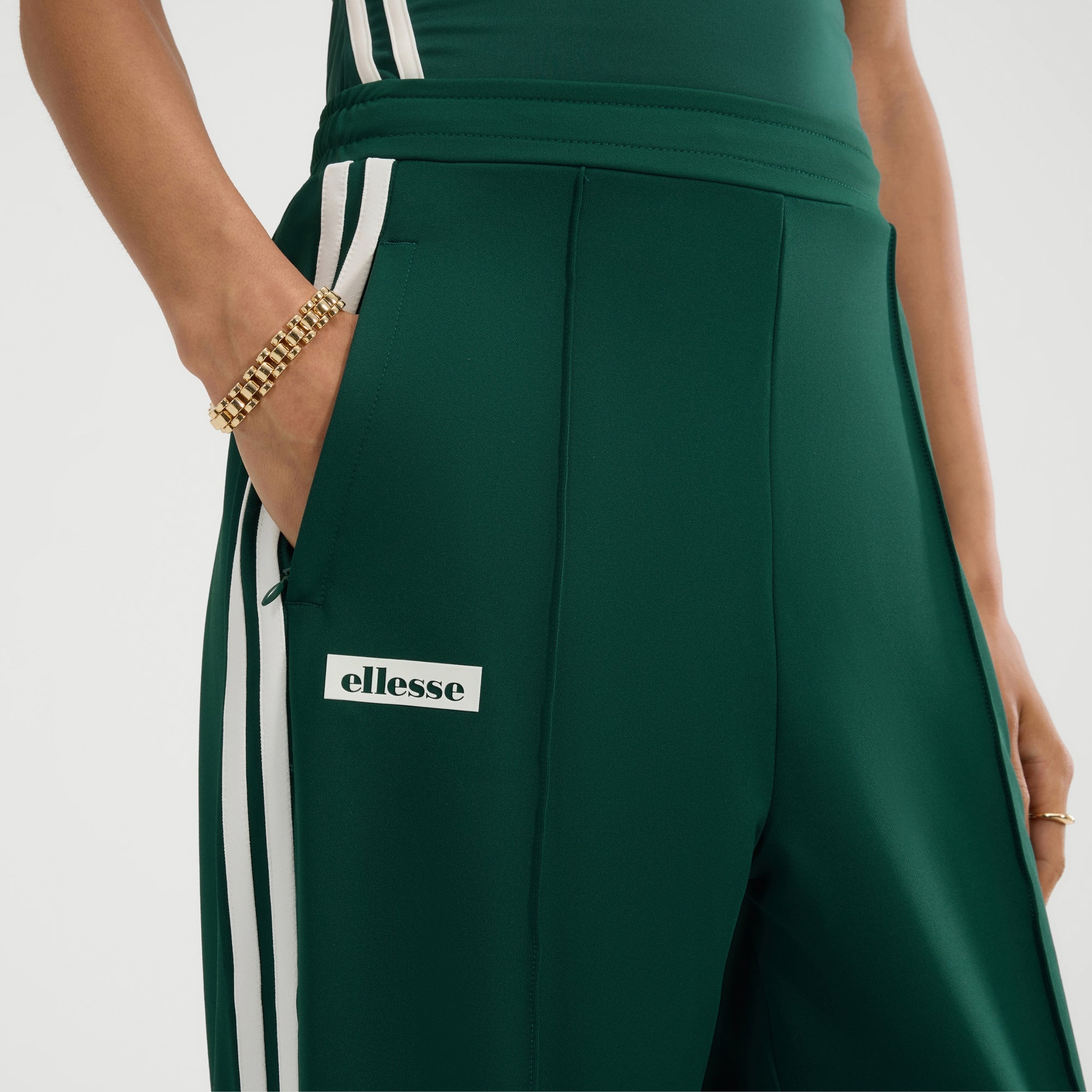 Women's Il Pino Trackpant Dark Green | ellesse UK