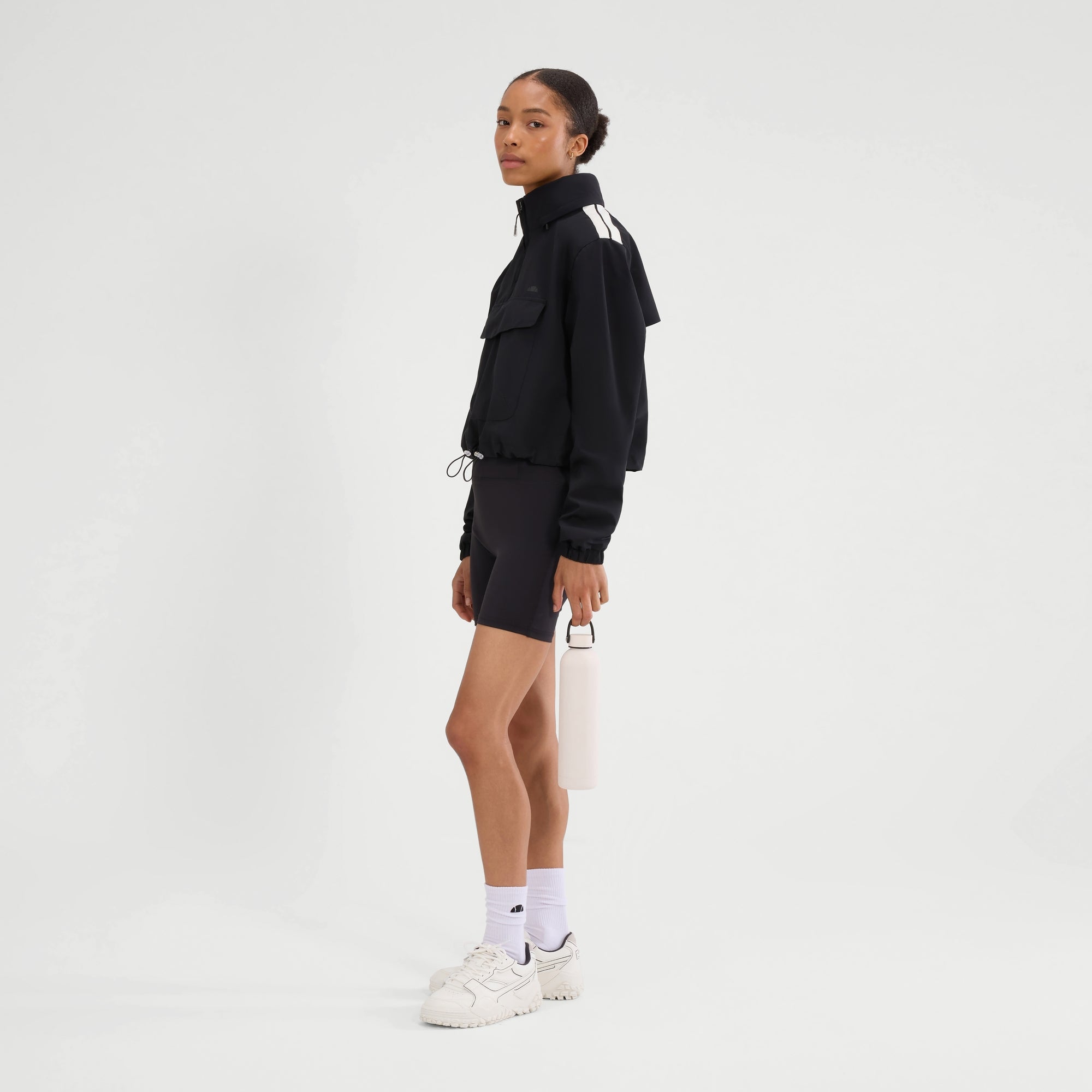 Women's Lac-Vert Overhead Jacket Black | ellesse UK