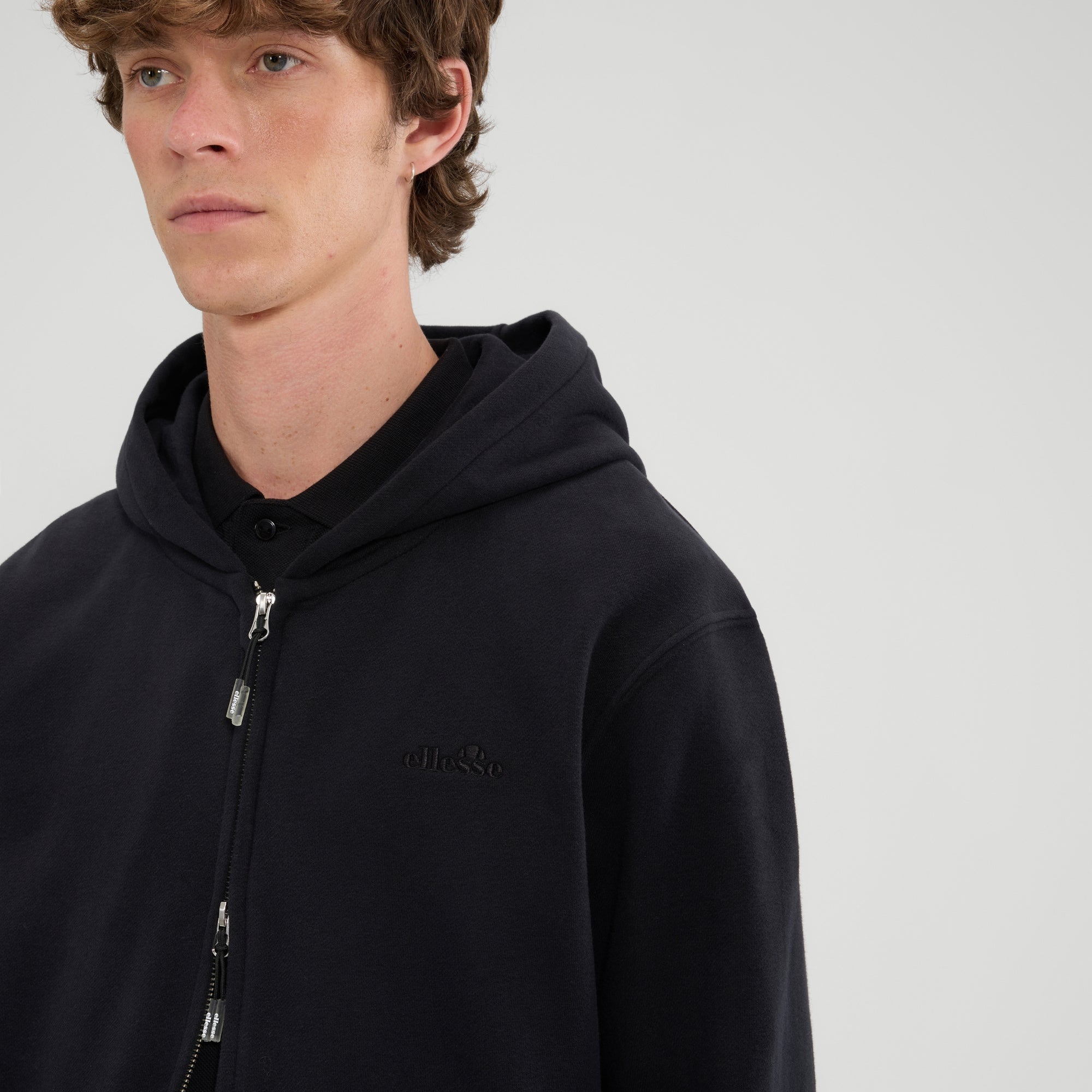 Men's Taurasi Hoodie Black | ellesse UK