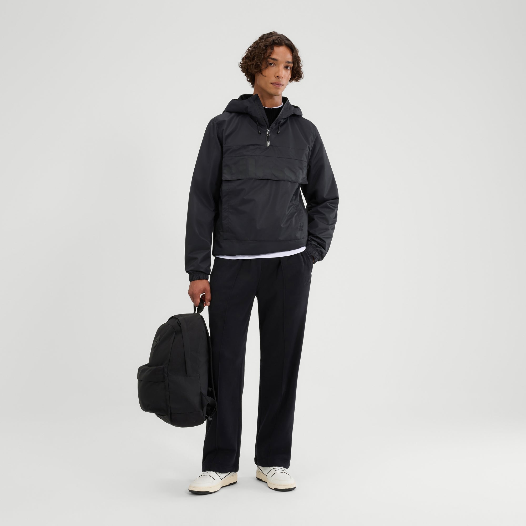 Men's Mont All Terrain Jacket Black | ellesse UK