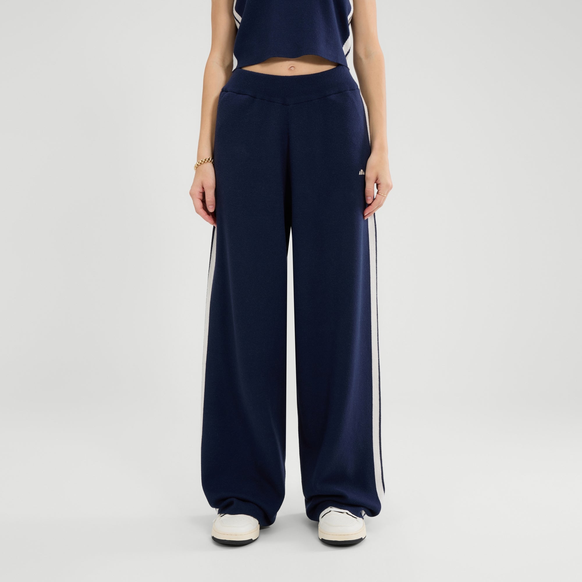 Women's Niantellos Knitted Pant Navy | ellesse UK