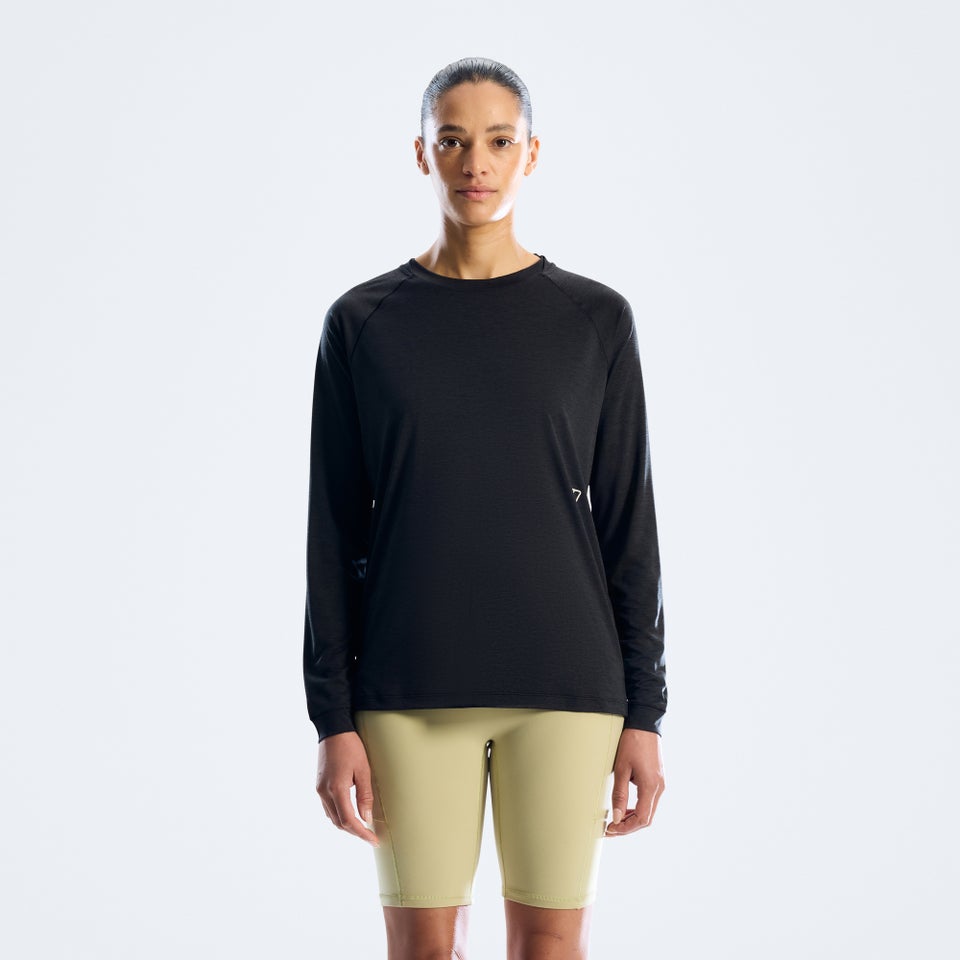 Women's Ivyhill Light Long Sleeve Tech Tee - Black