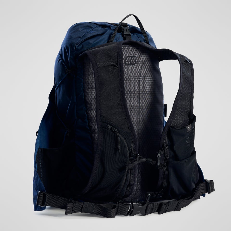 Women's Fast Hike F15 Backpack - Navy
