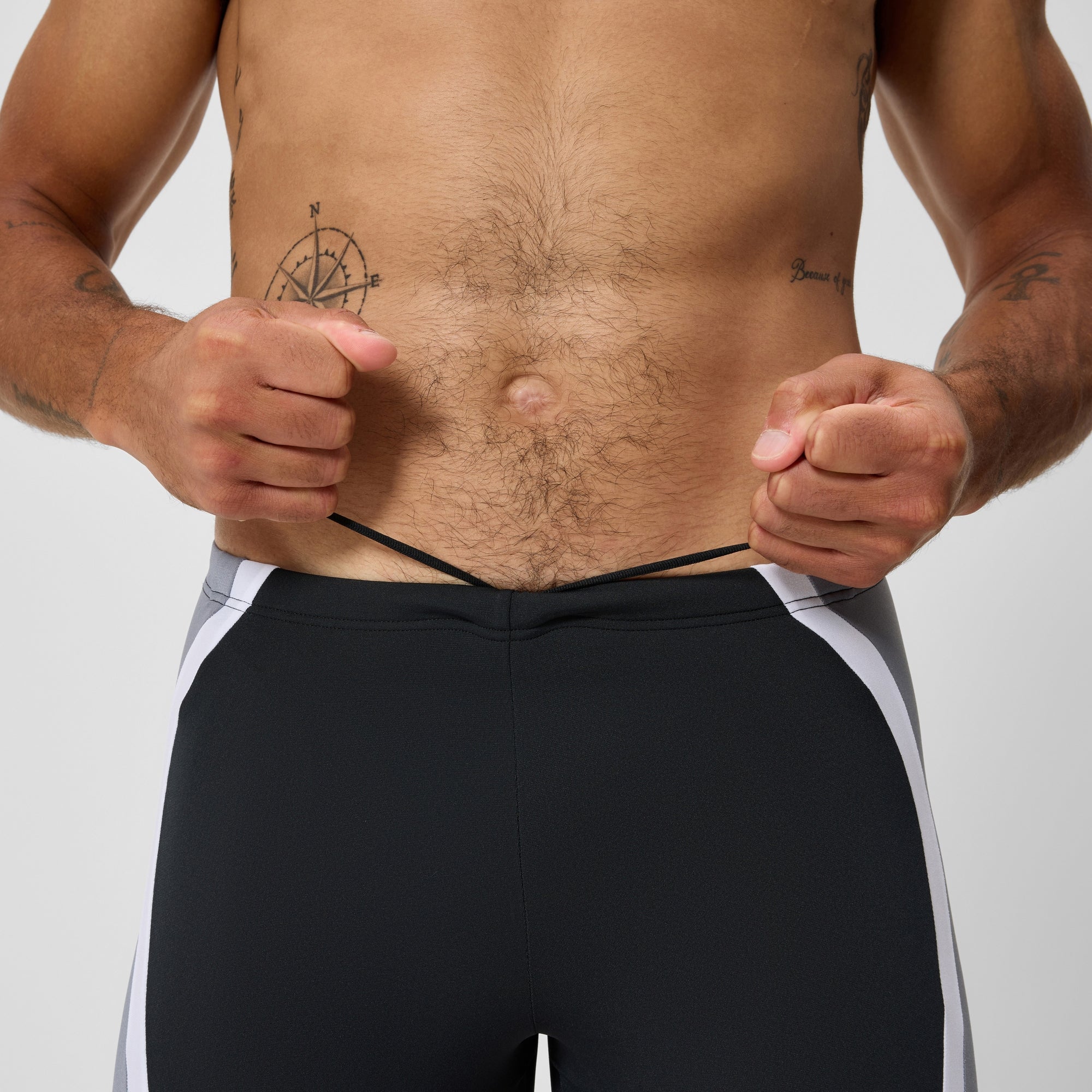 stmck　ETRE TOKYO speedo　ギャザーショートブルゾン Men's Solid Splice Jammer Grey/Black | Speedo UK