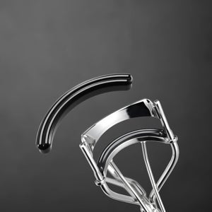 shu uemura x FINAL FANTASY XIV eyelash curler W (with charm)