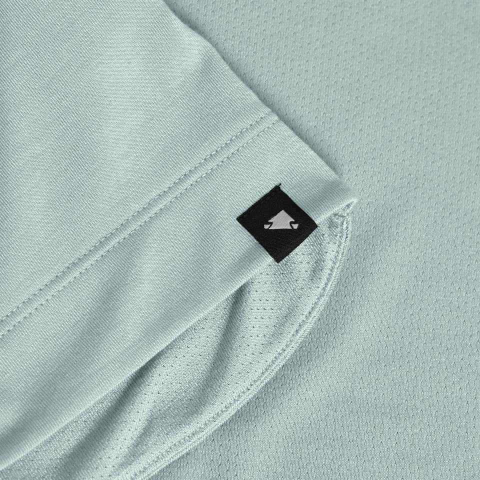 Damen Loop K/A Tech T-Shirt - Salbei Grün