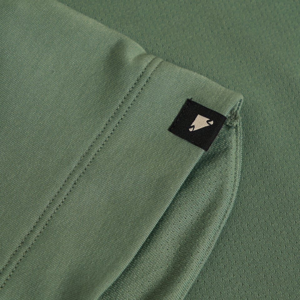 Damen Loop Tech Tank - Salbei Grün