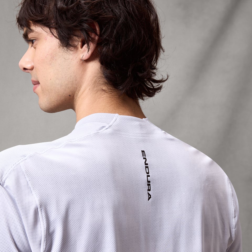 Herren AllTrack Rout K/A Tech T-Shirt - Weiß